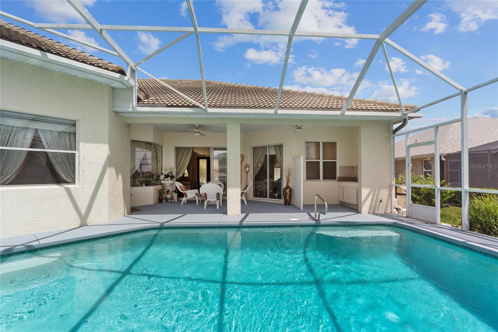 Image 36 of 66 For 15 Fleming Court