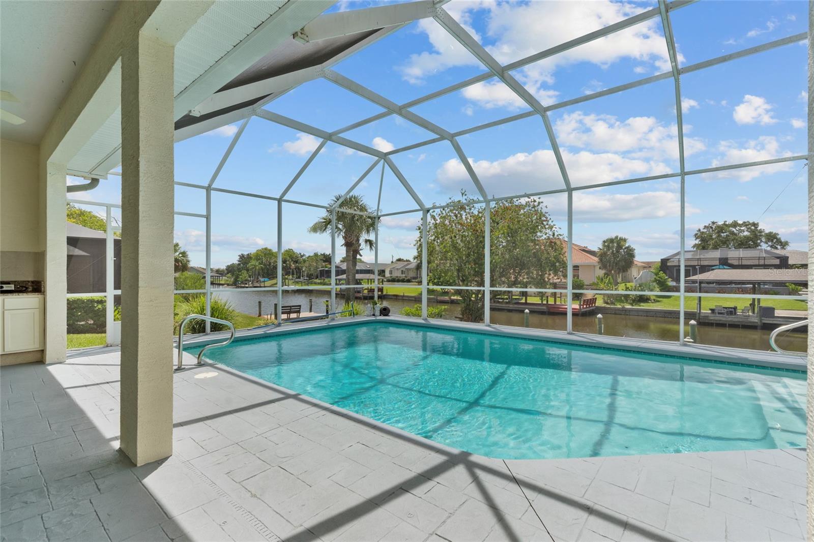 Image 37 of 66 For 15 Fleming Court