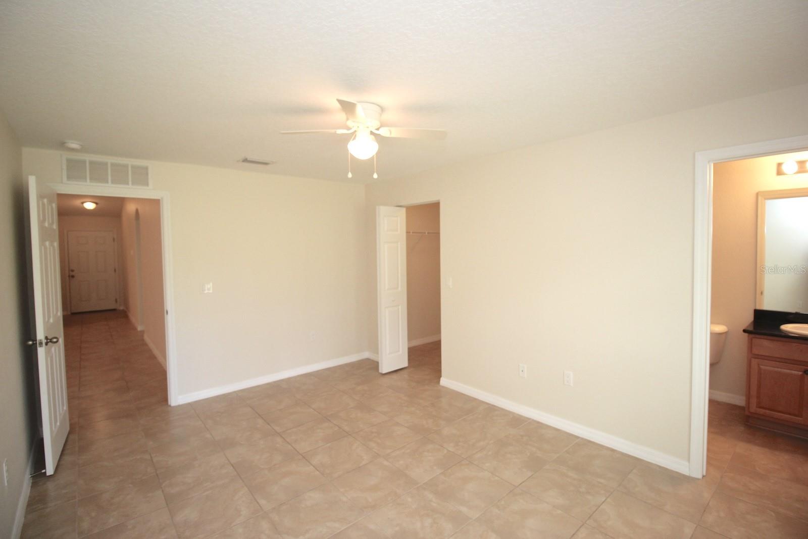 Image 13 of 24 For 32 Regency Drive