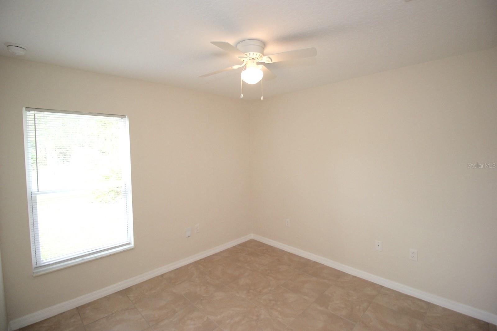 Image 17 of 24 For 32 Regency Drive