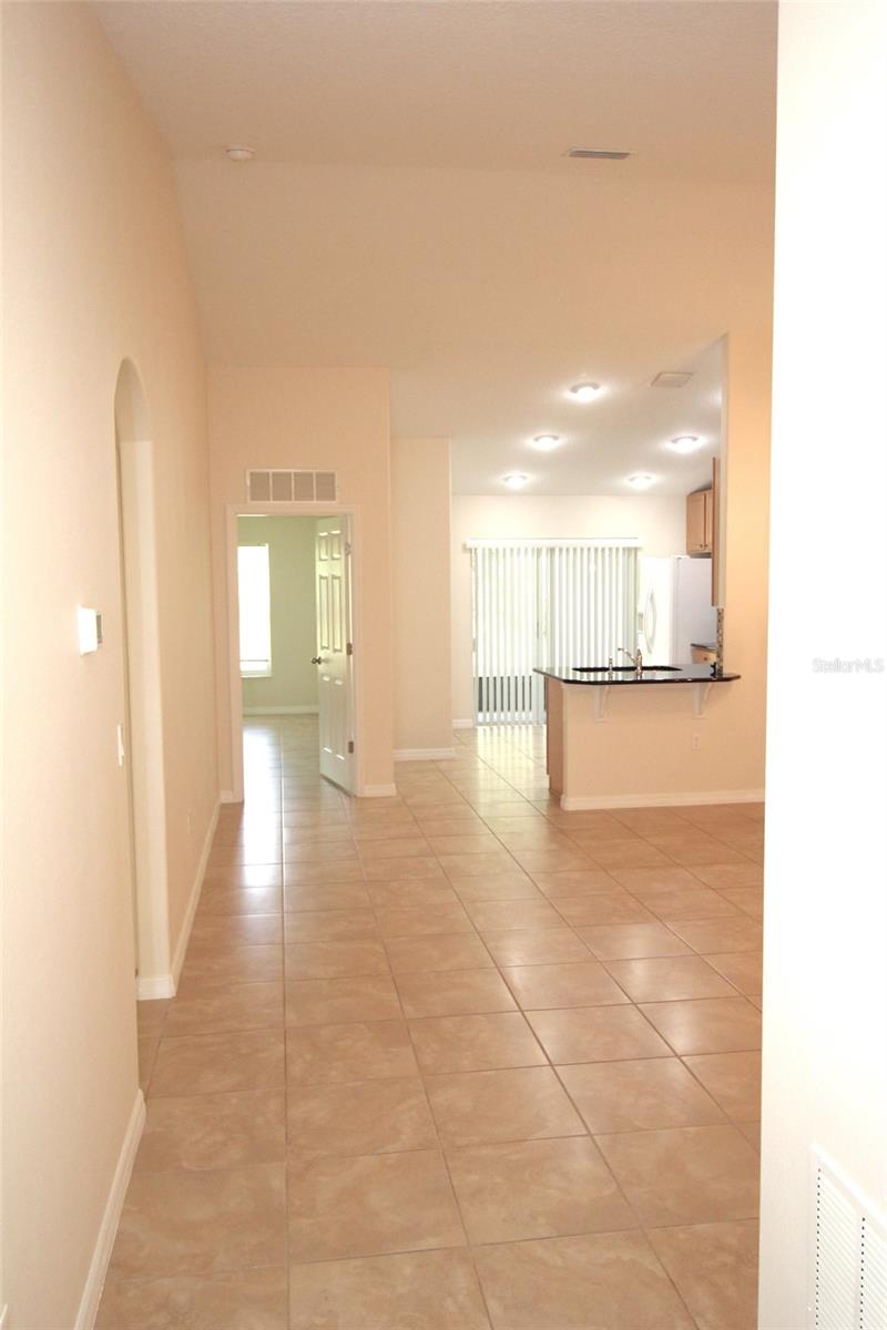 Image 3 of 24 For 32 Regency Drive