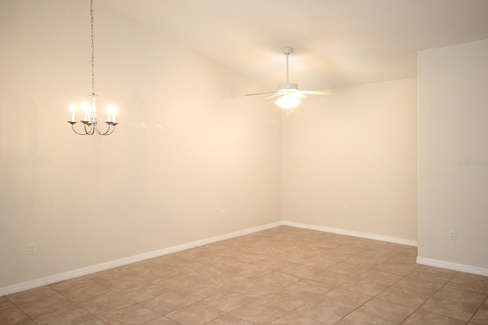 Image 6 of 24 For 32 Regency Drive