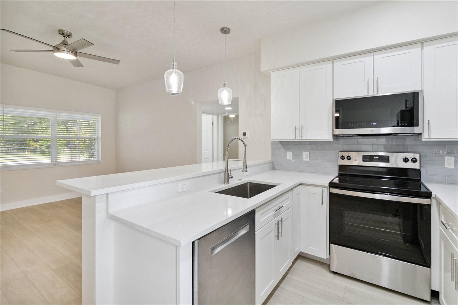 Image 13 of 30 For 115 Hays Drive