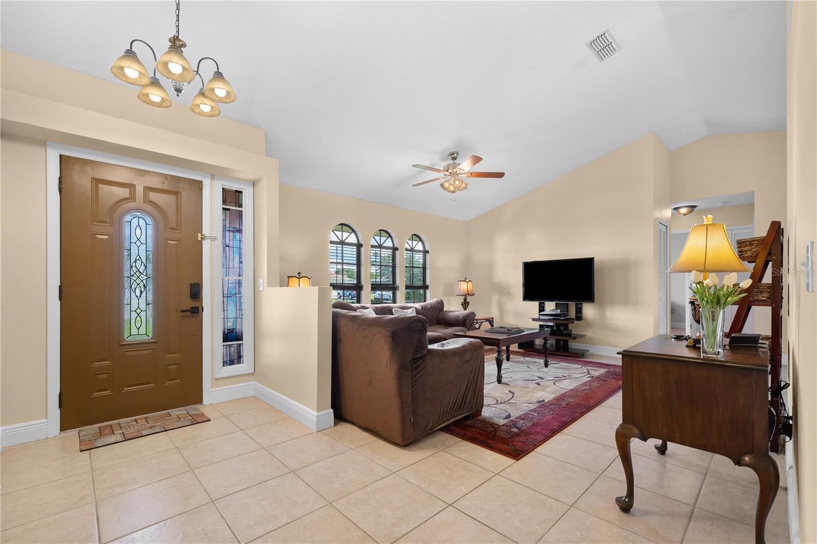 Image 10 of 40 For 3197 Riverhead Drive