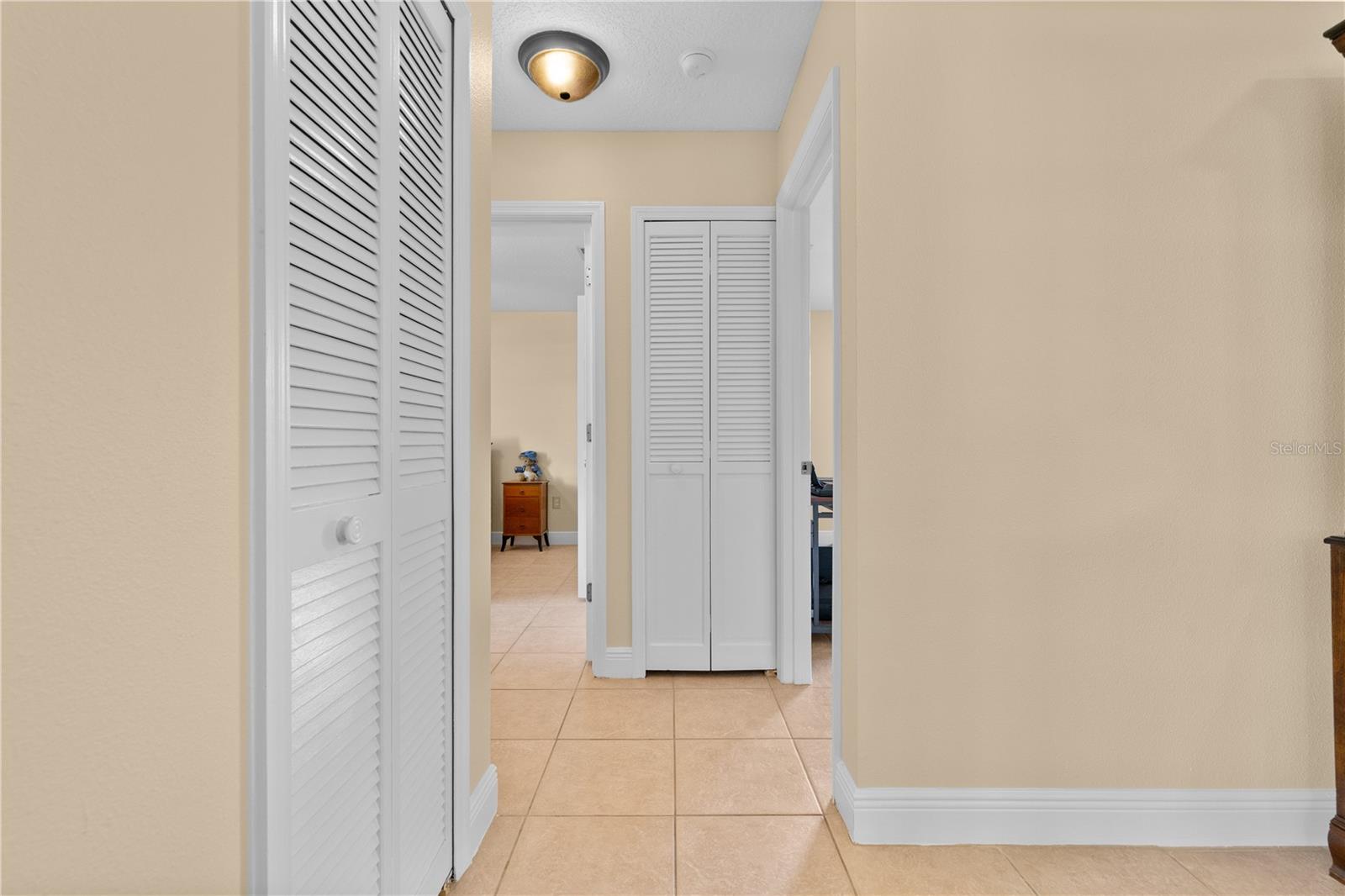 Image 22 of 40 For 3197 Riverhead Drive