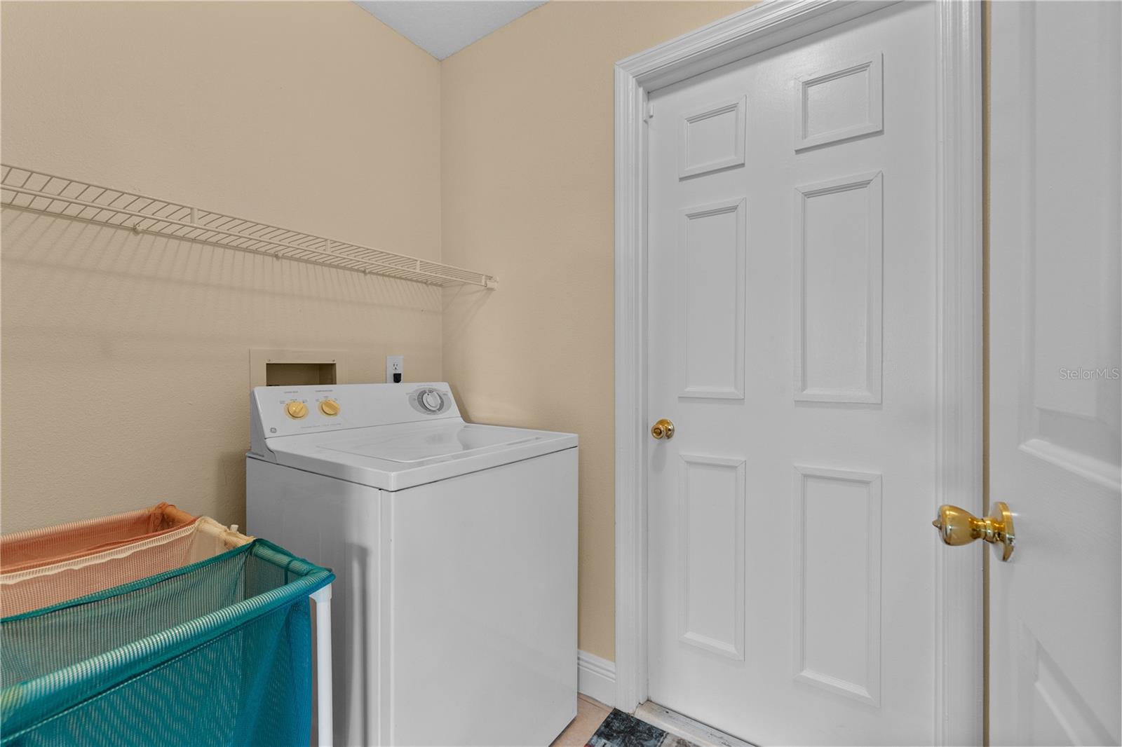 Image 34 of 40 For 3197 Riverhead Drive