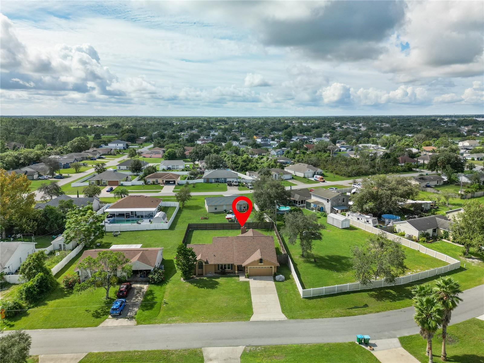 Image 4 of 40 For 3197 Riverhead Drive