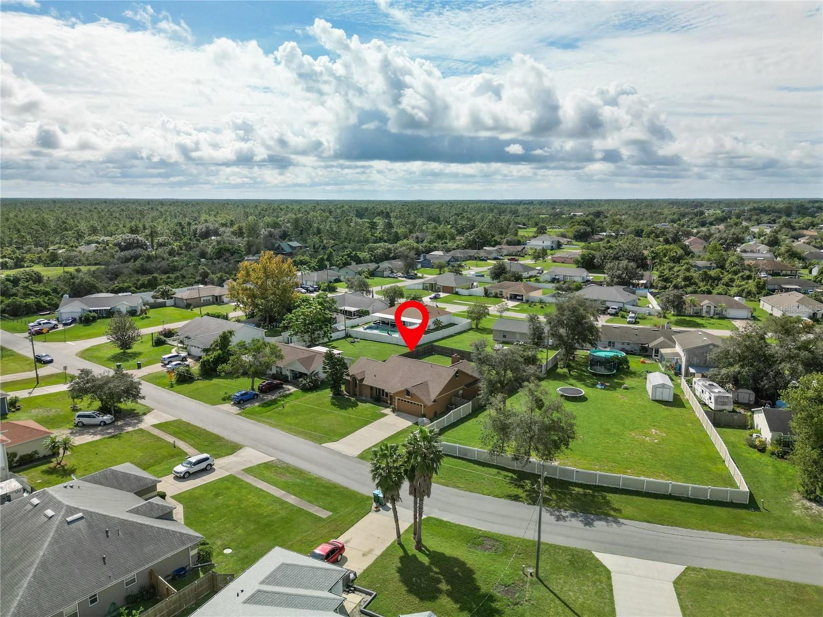 Image 6 of 40 For 3197 Riverhead Drive