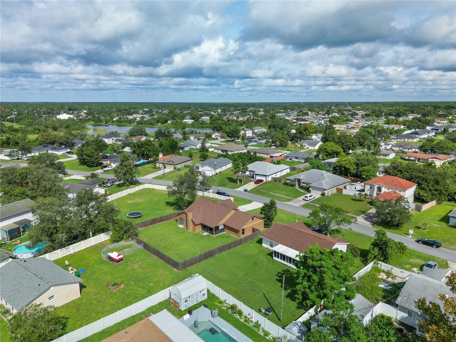Image 9 of 40 For 3197 Riverhead Drive