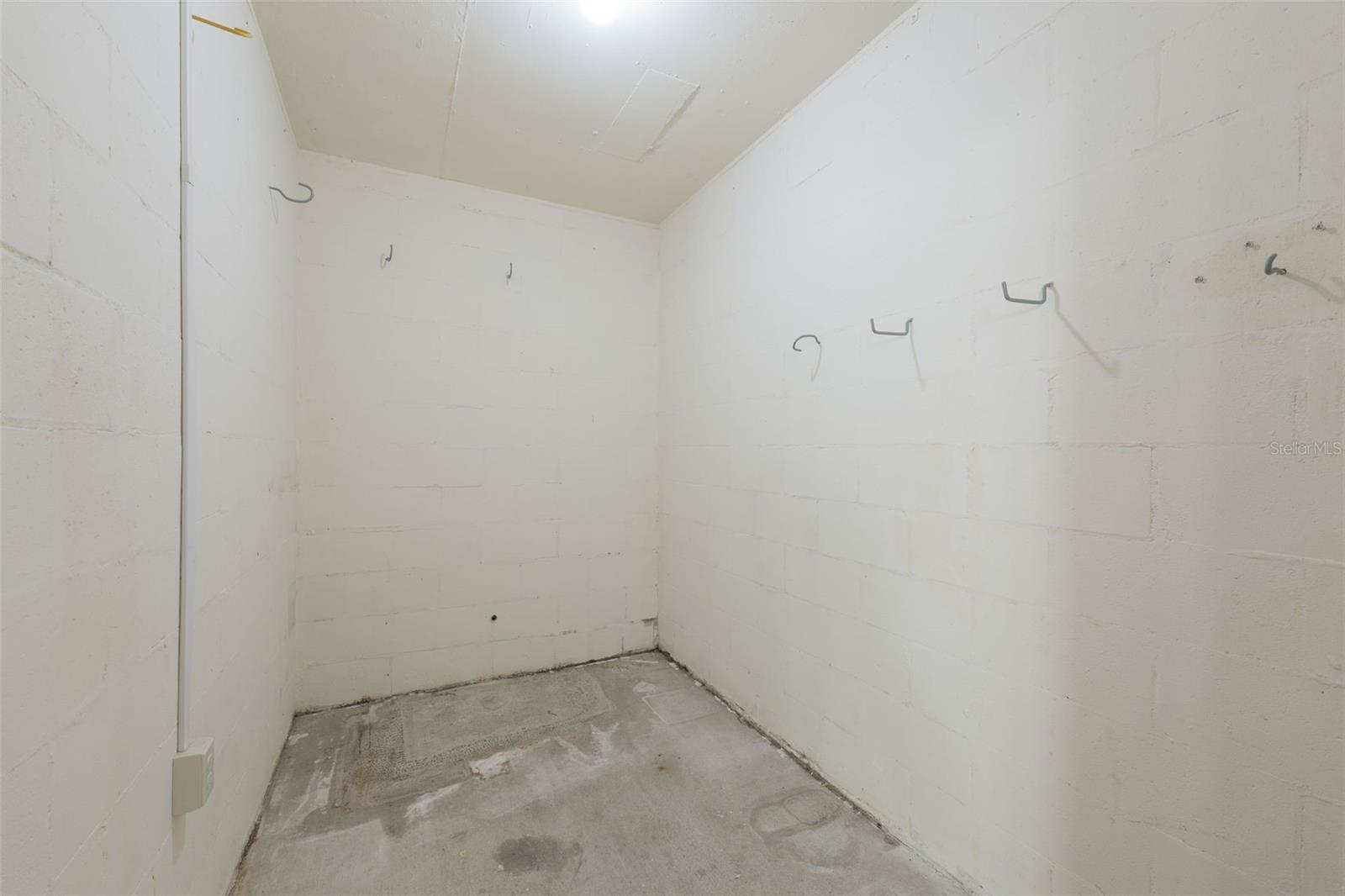 Image 11 of 42 For 850 A1a Beach Boulevard 43