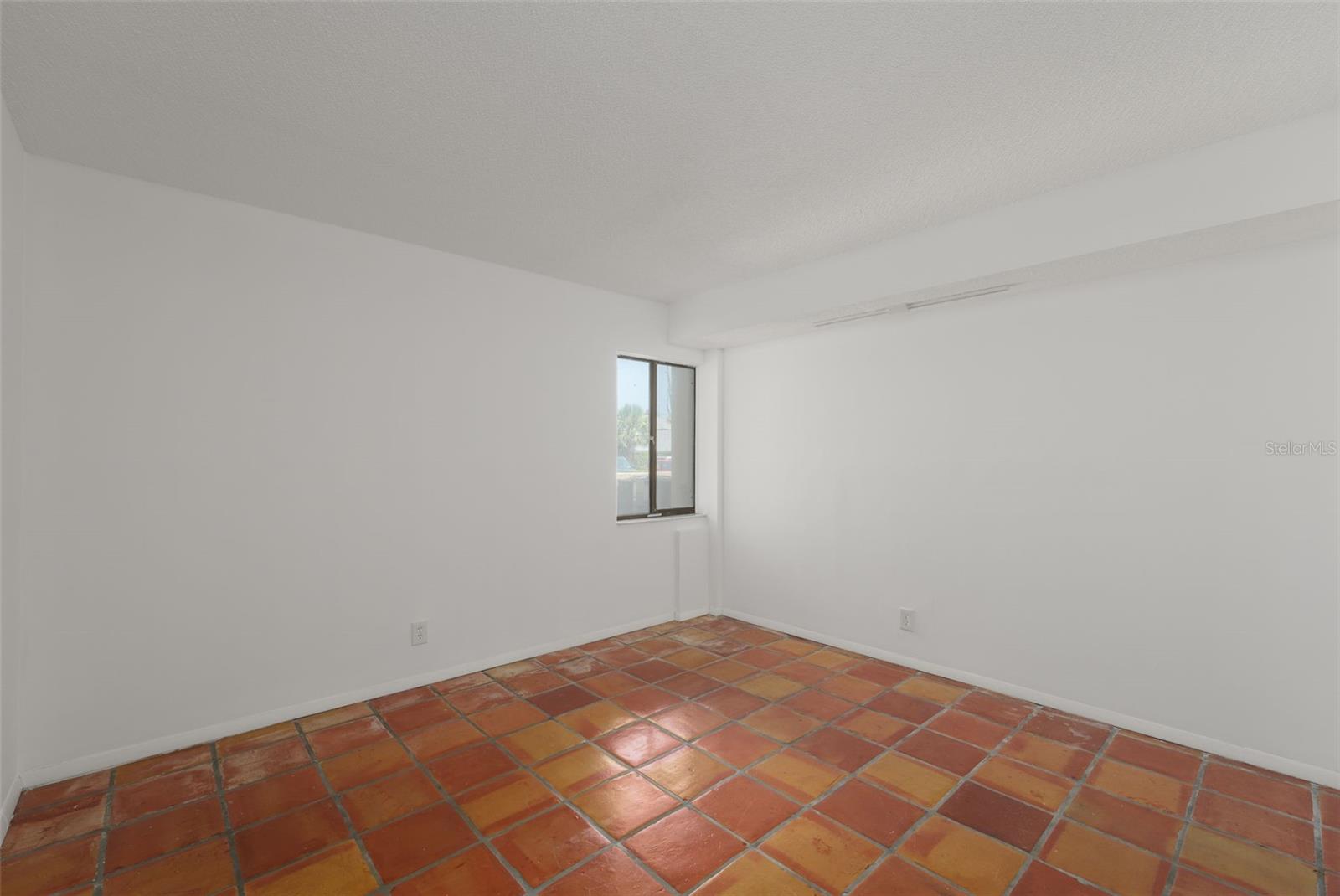Image 24 of 42 For 850 A1a Beach Boulevard 43