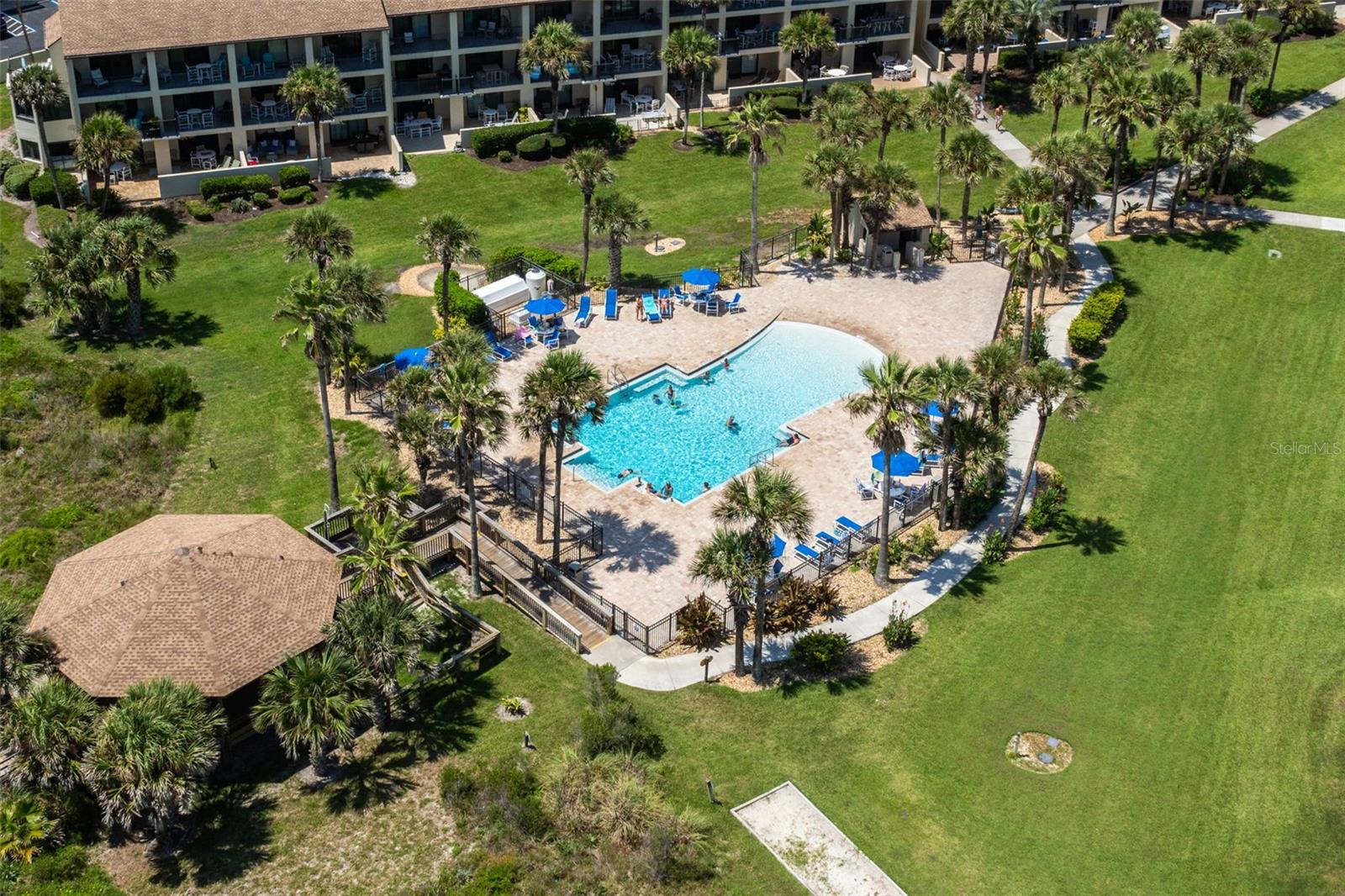 Image 33 of 42 For 850 A1a Beach Boulevard 43