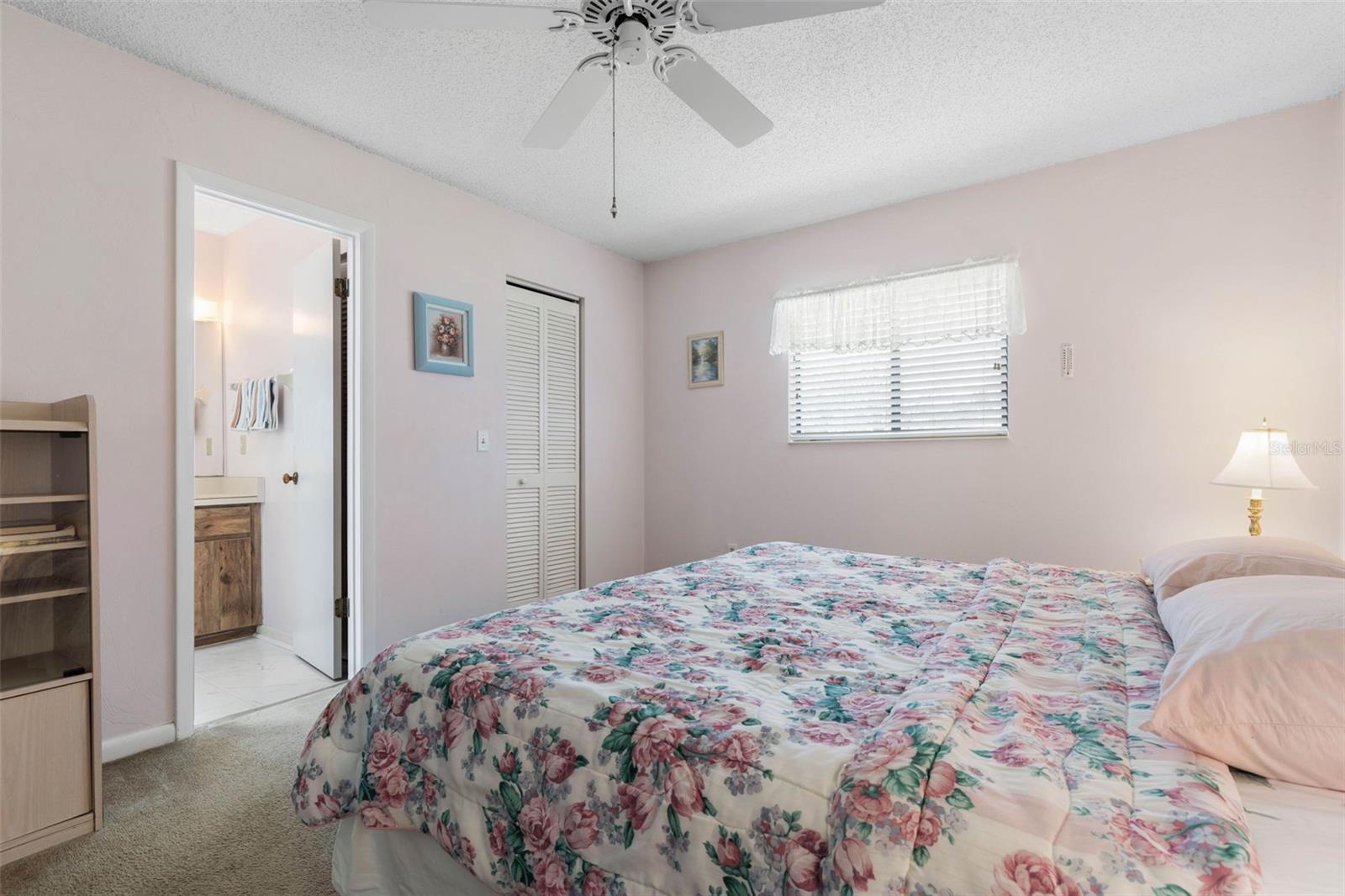 Image 19 of 53 For 57 Folson Lane