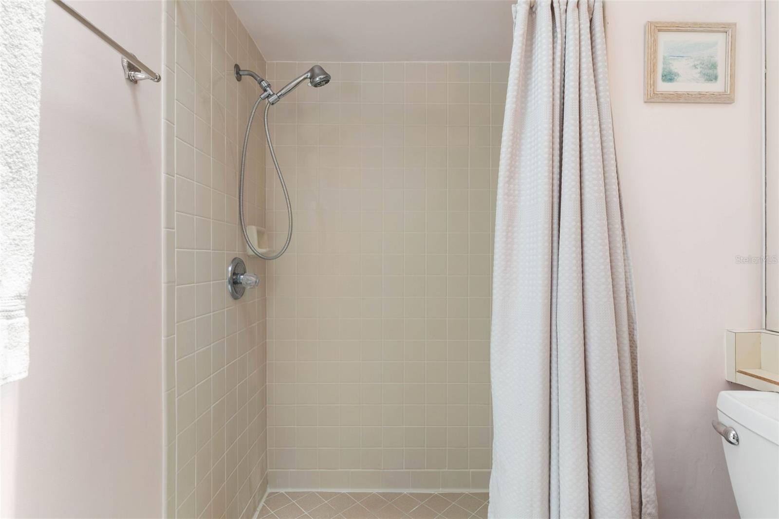 Image 21 of 53 For 57 Folson Lane