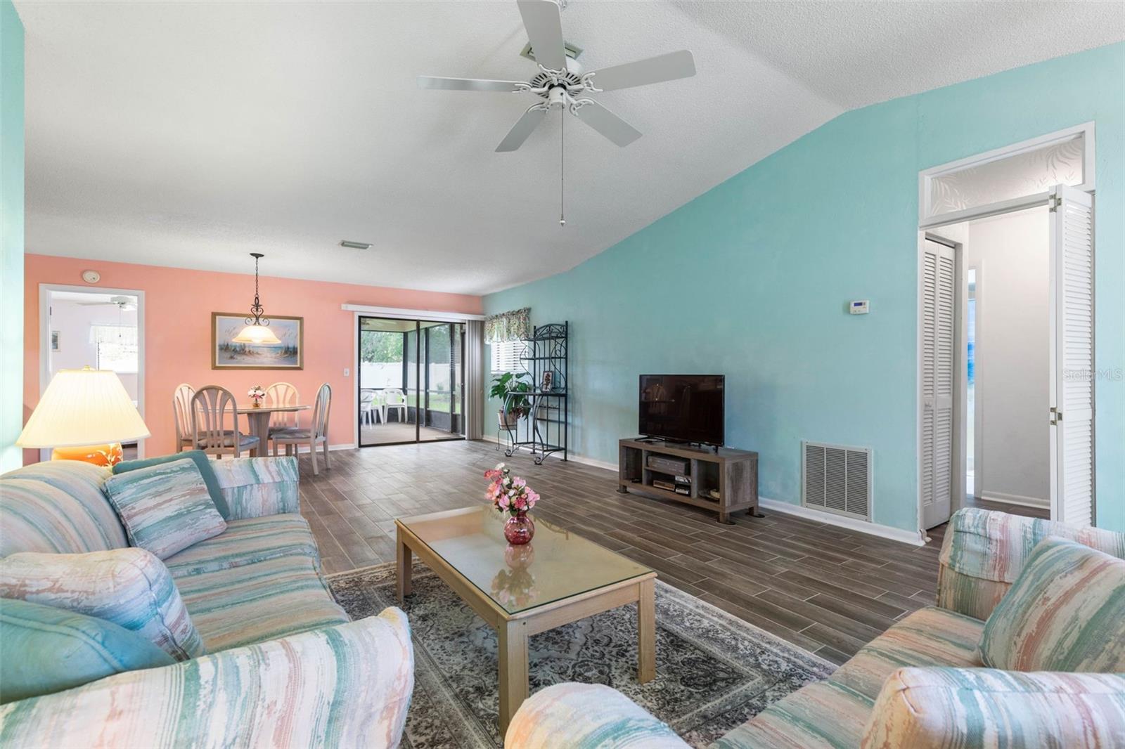 Image 7 of 53 For 57 Folson Lane