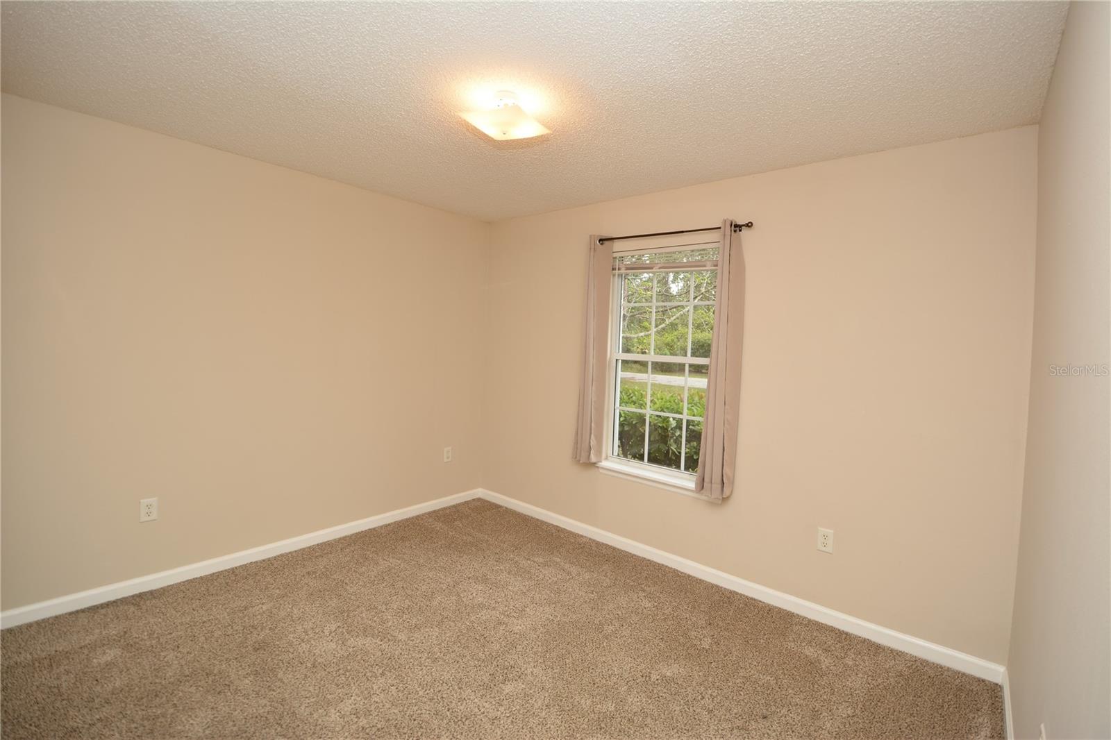 Image 6 of 37 For 39 Red Clover Lane