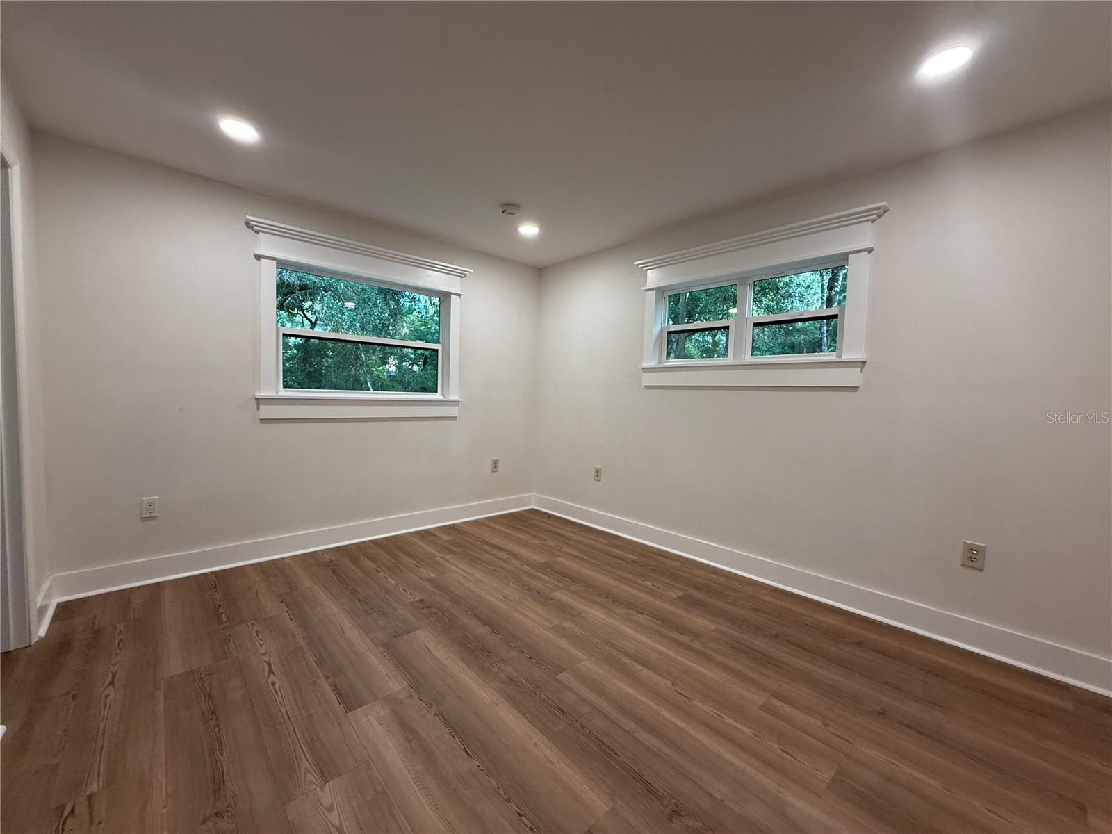 Image 11 of 16 For 3901 13th Terrace