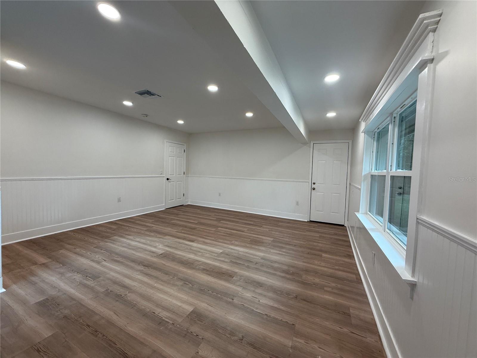 Image 12 of 16 For 3901 13th Terrace