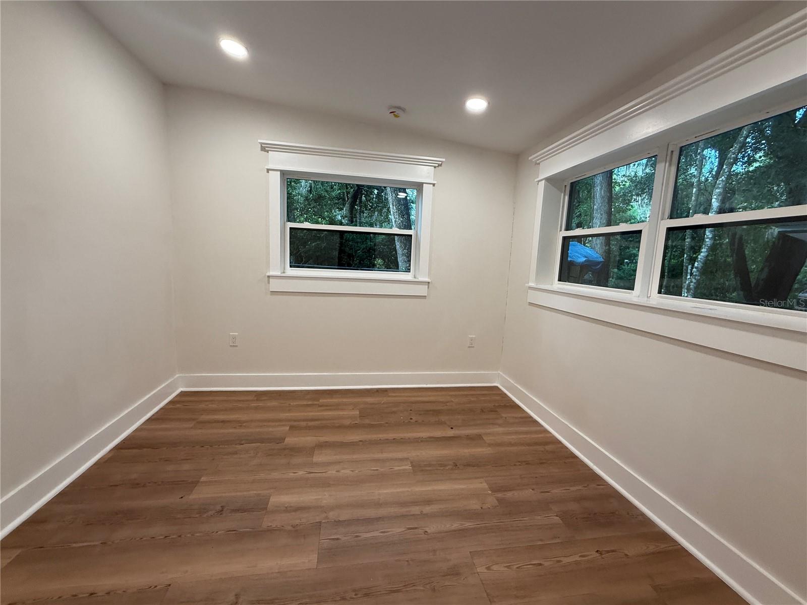 Image 13 of 16 For 3901 13th Terrace