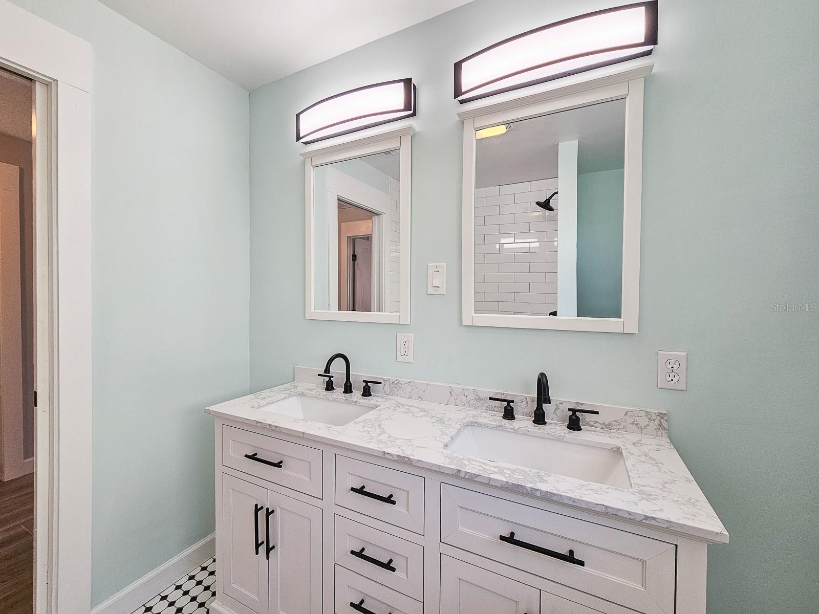 Image 27 of 39 For 211 8th Street