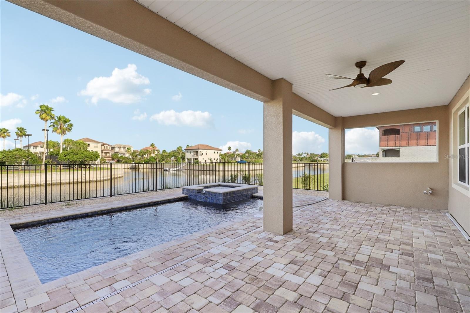 Image 49 of 89 For 238 Harbor Village Point N