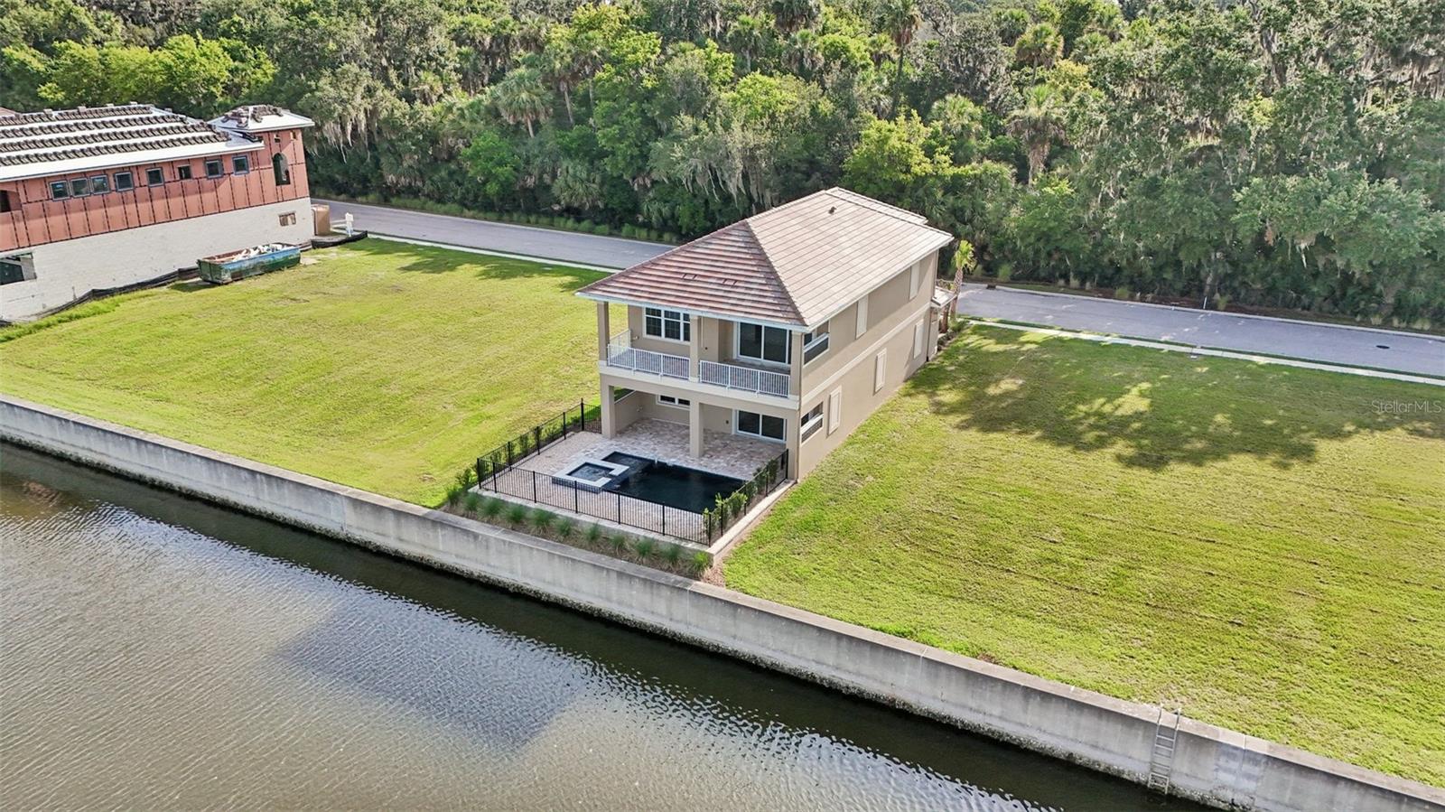 Image 67 of 89 For 238 Harbor Village Point N