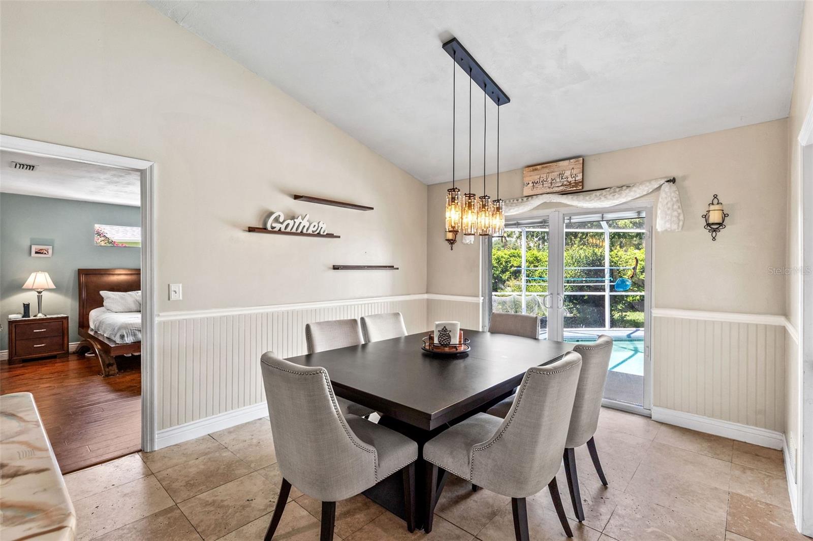 Image 12 of 83 For 6109 Sabal Point Circle