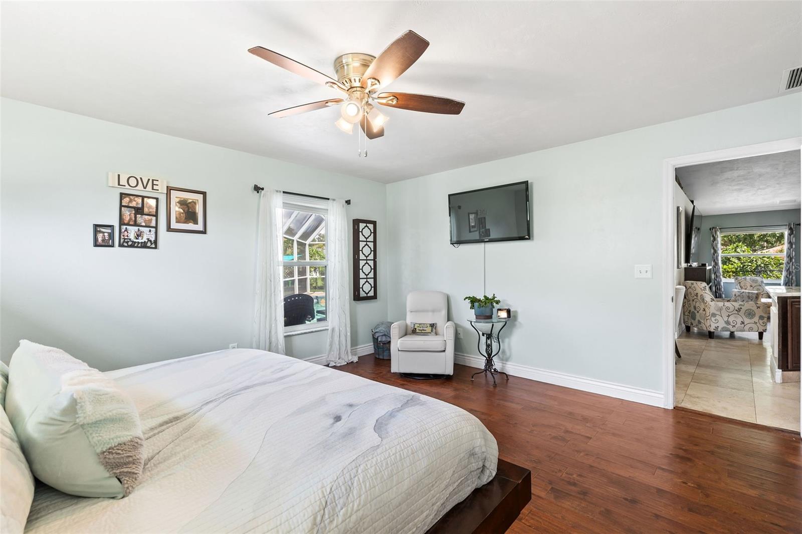Image 29 of 83 For 6109 Sabal Point Circle