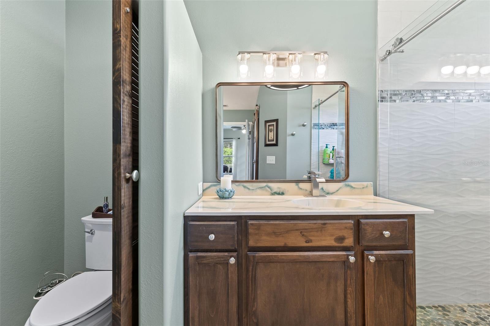 Image 33 of 83 For 6109 Sabal Point Circle