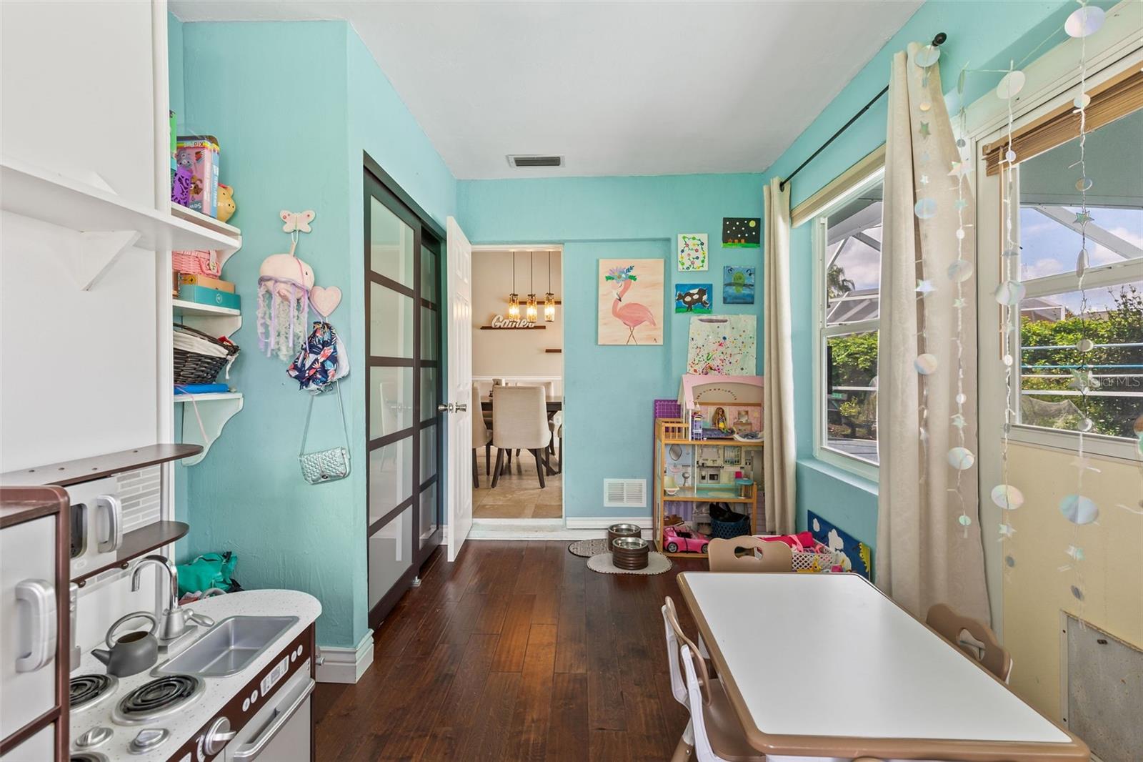 Image 39 of 83 For 6109 Sabal Point Circle