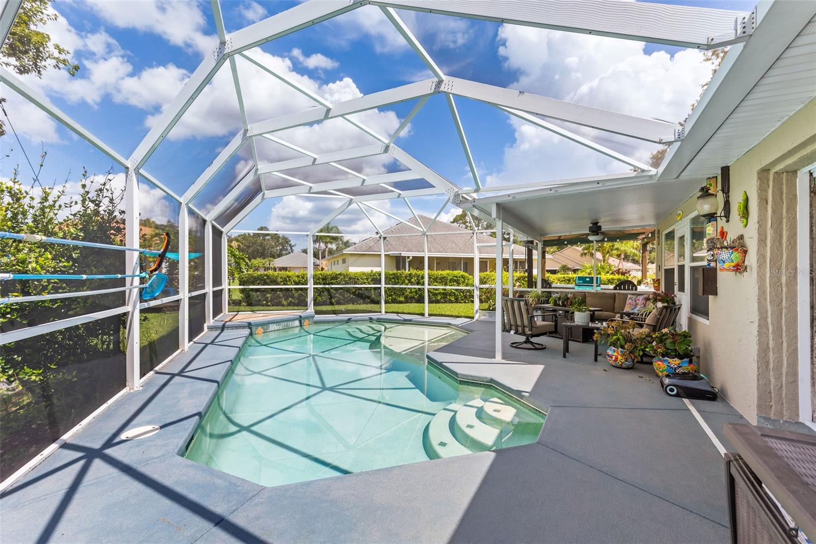 Image 40 of 83 For 6109 Sabal Point Circle