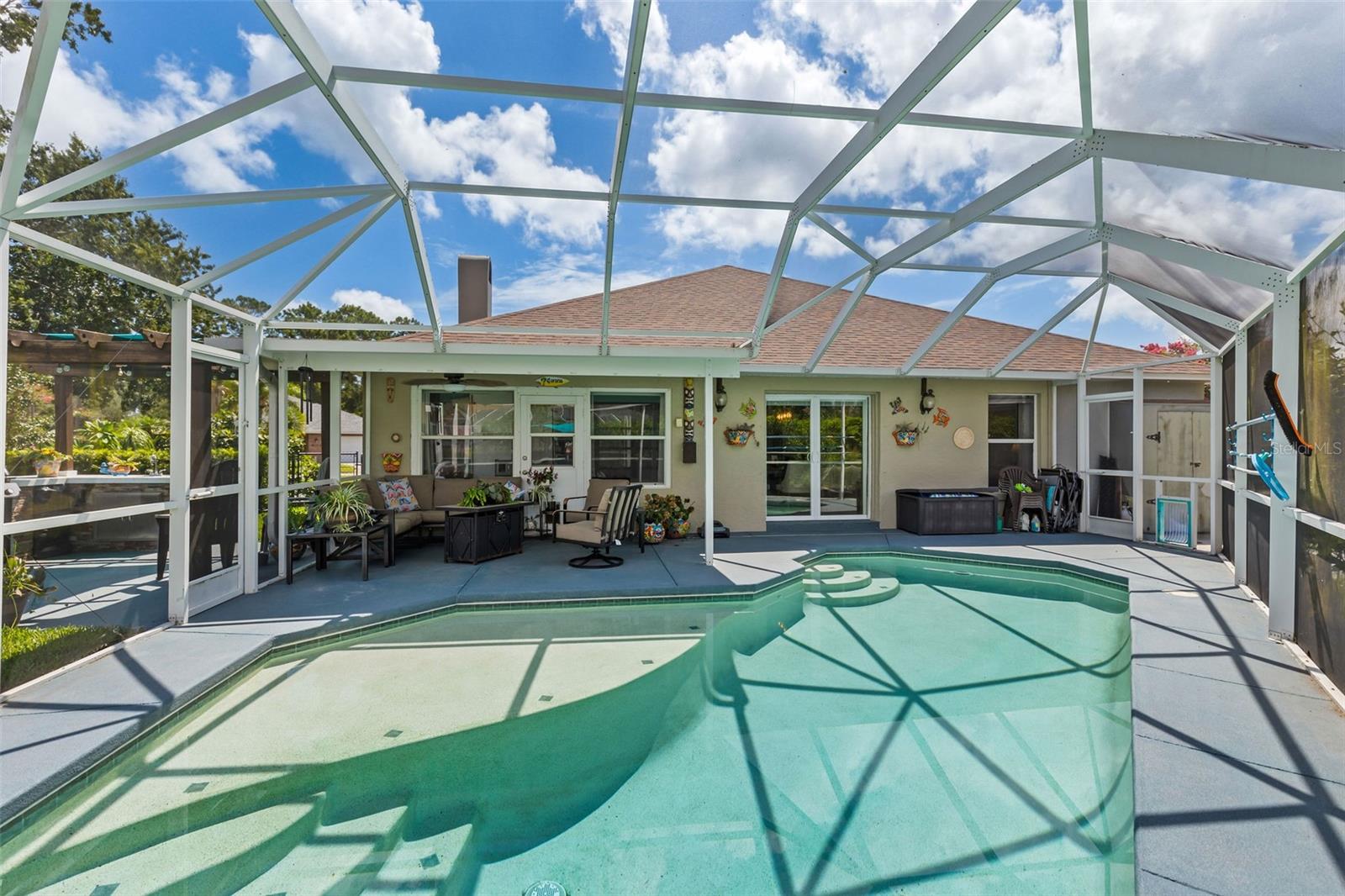 Image 43 of 83 For 6109 Sabal Point Circle