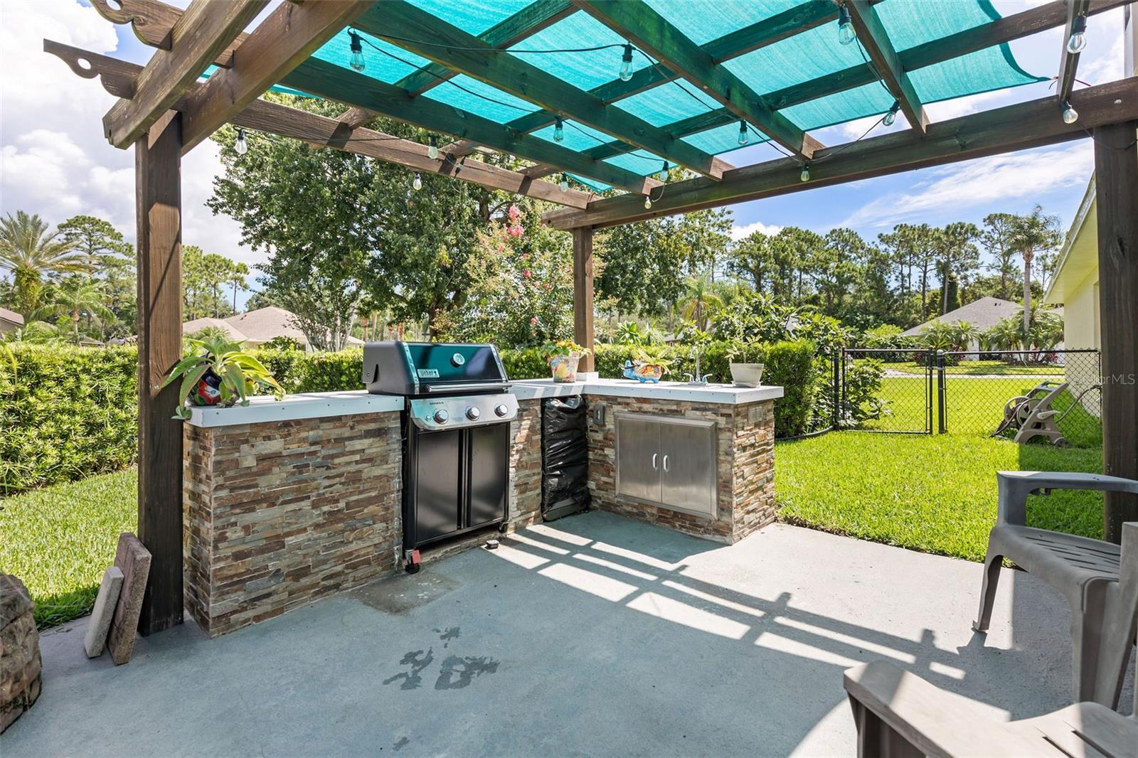 Image 46 of 83 For 6109 Sabal Point Circle