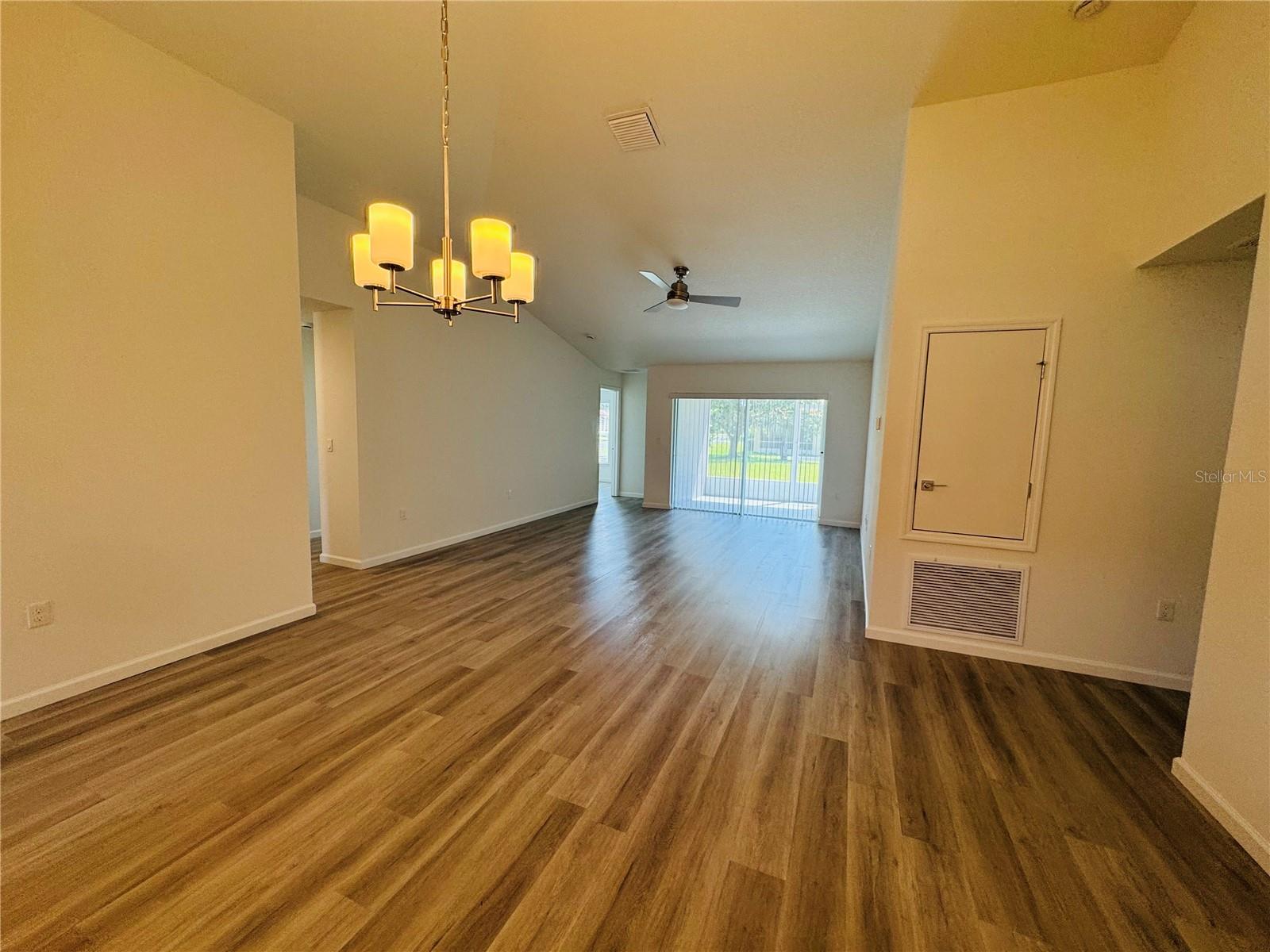 Image 4 of 7 For 72 Lancelot Drive