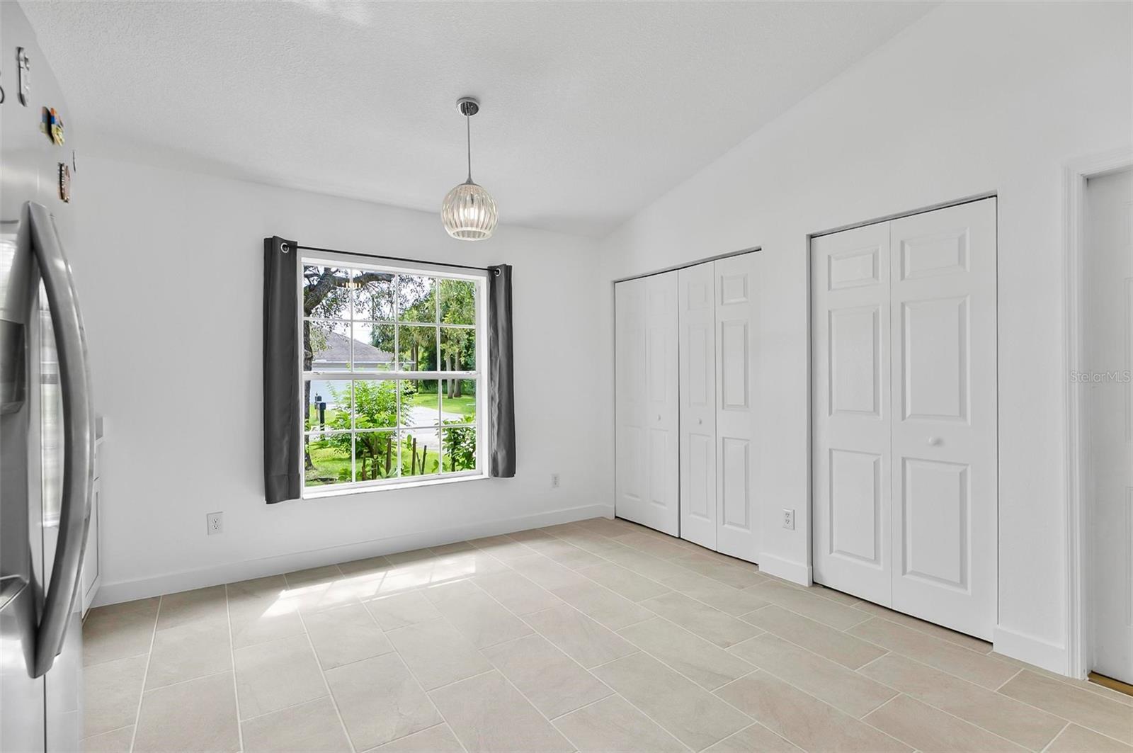 Image 31 of 67 For 64 Radcliffe Drive