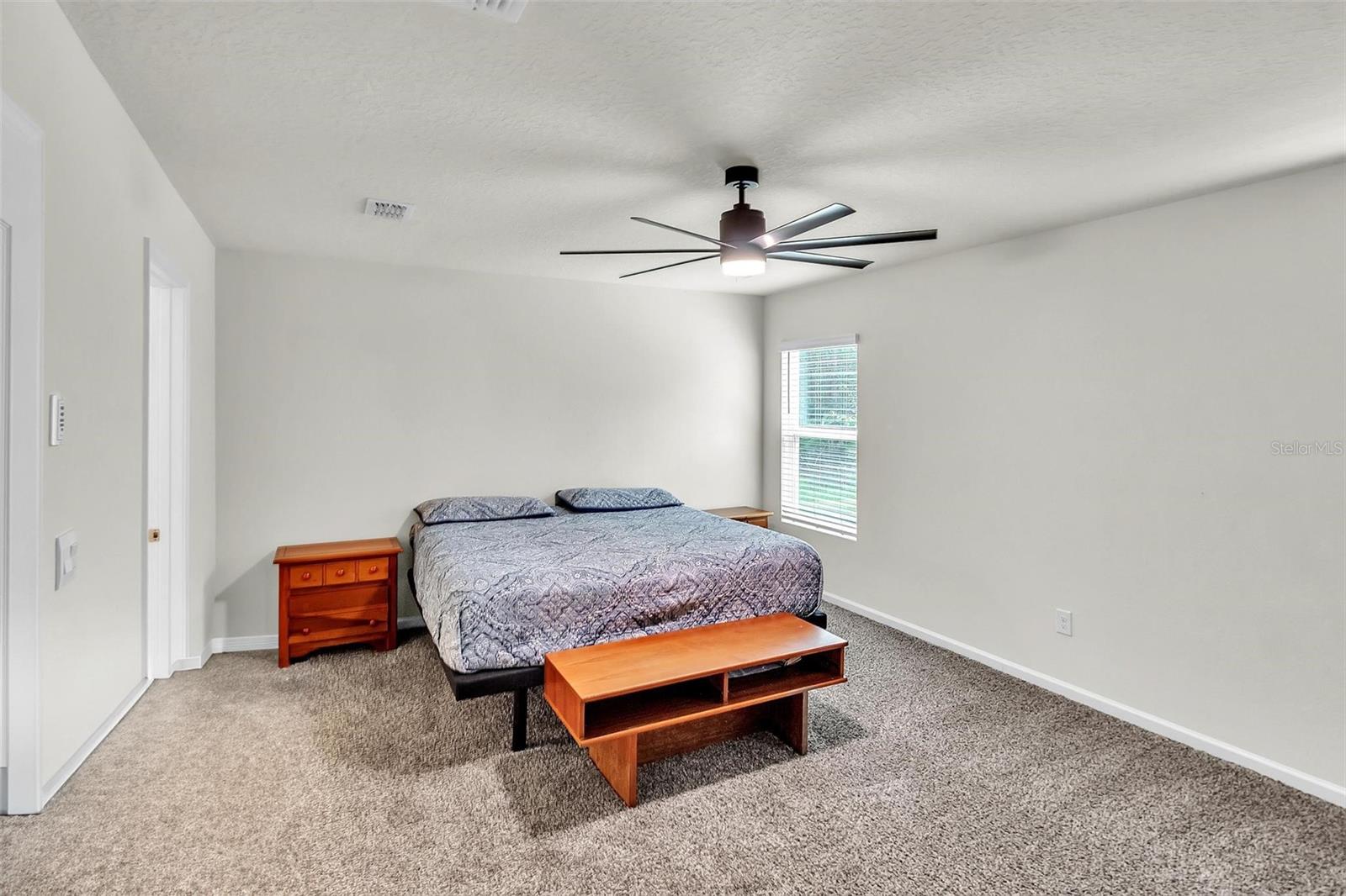 Image 17 of 38 For 44 Pinnacle Pl