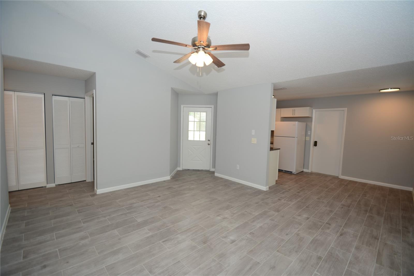 Image 3 of 26 For 107 Brunswick Lane A