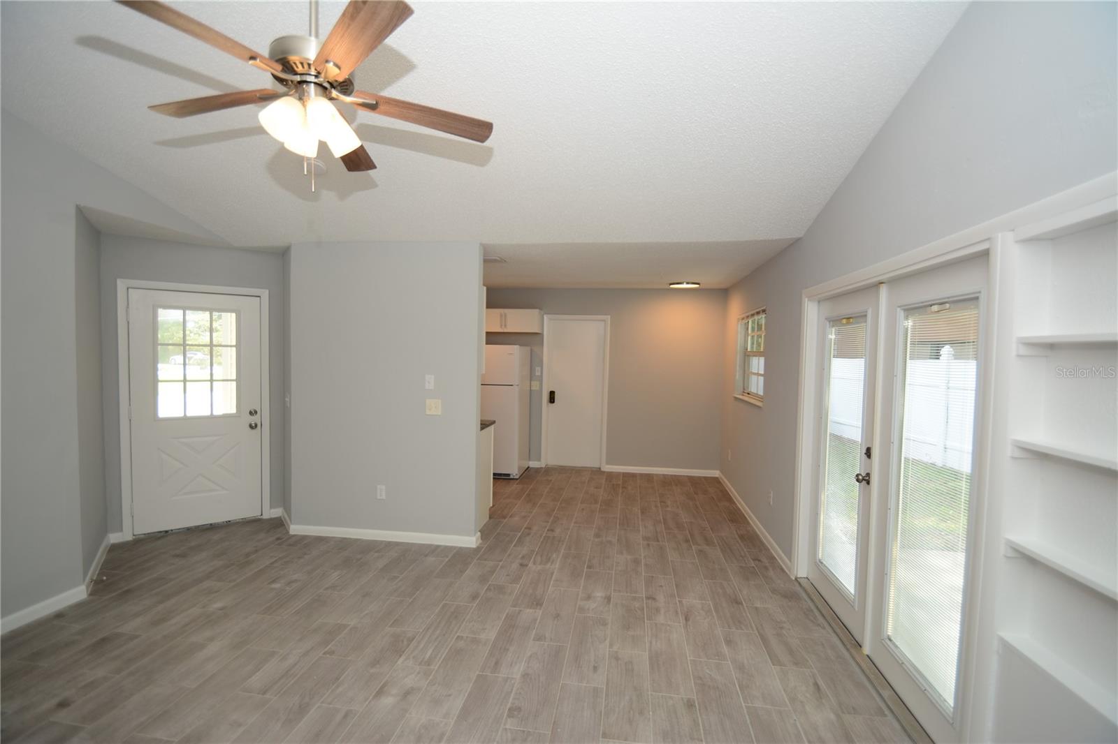 Image 4 of 26 For 107 Brunswick Lane A