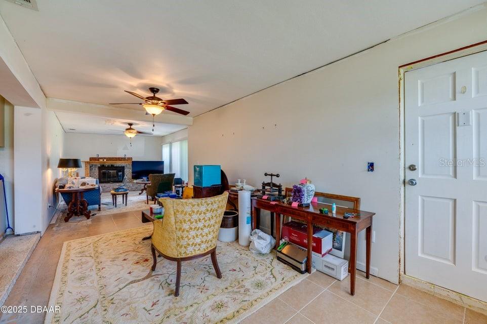 Image 11 of 44 For 15 Aqua Vista Drive