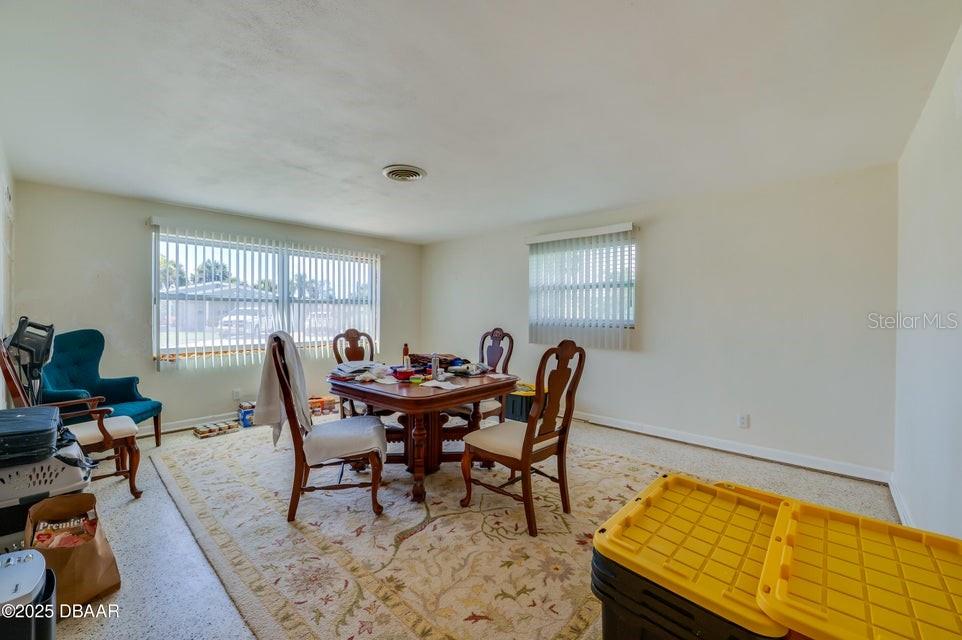 Image 7 of 44 For 15 Aqua Vista Drive
