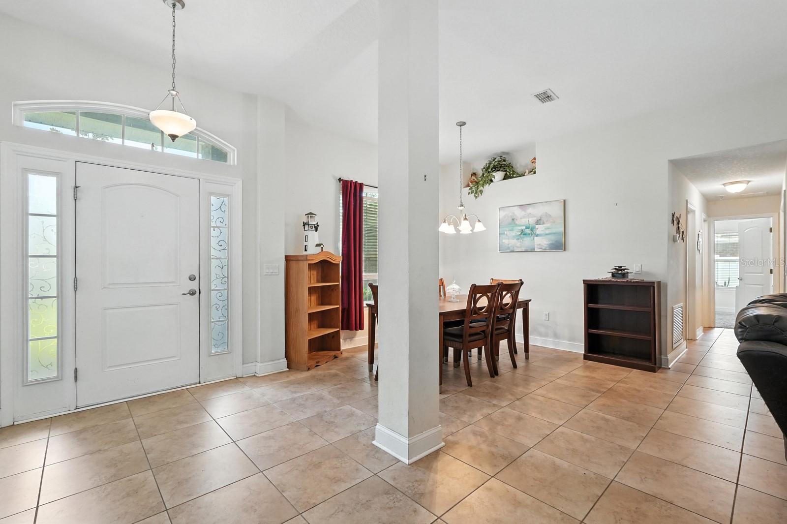 Image 4 of 41 For 8 Zorro Court