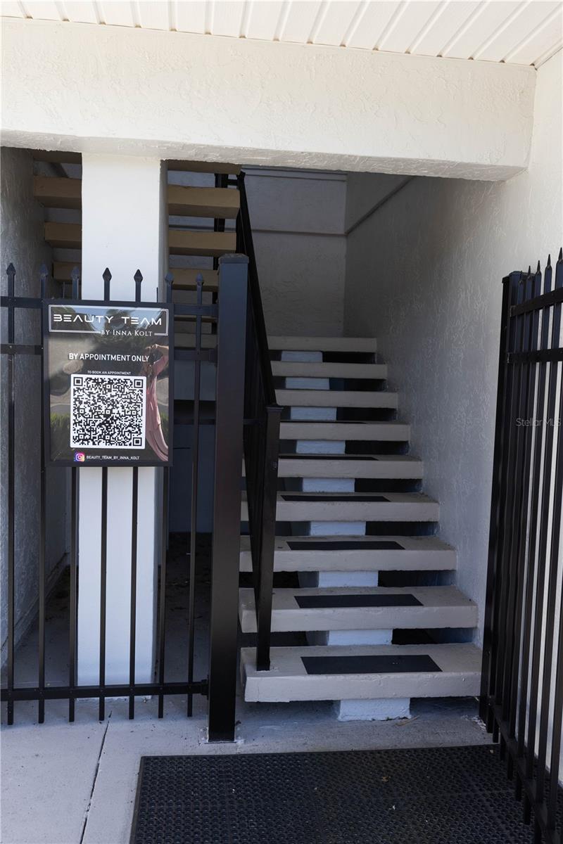 Image 10 of 10 For 1 Farraday Ln  2b