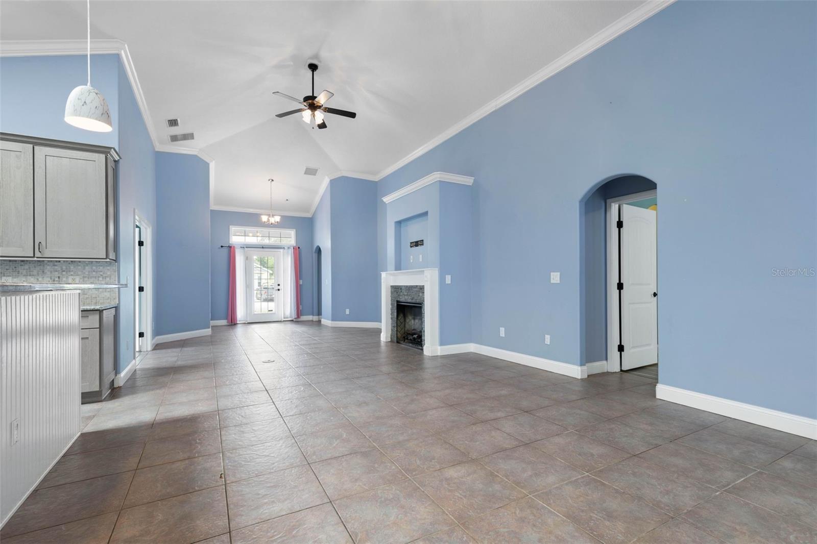 Image 13 of 86 For 1935 Palmetto Avenue