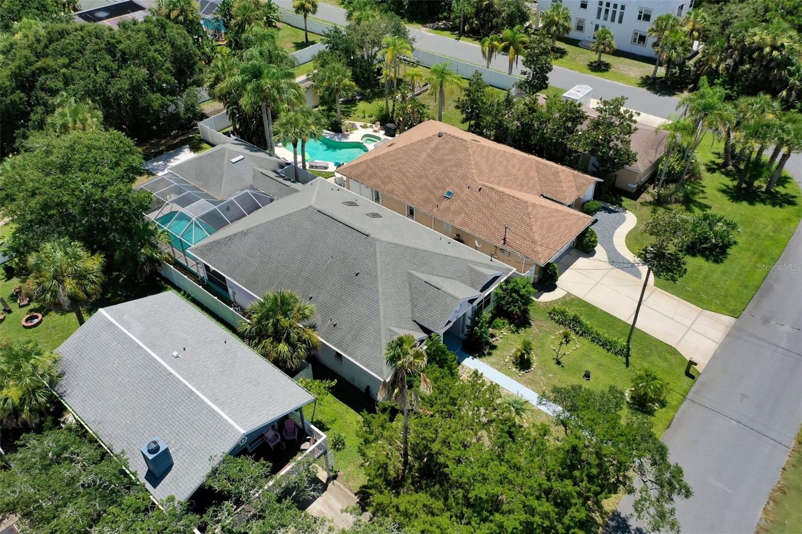 Image 65 of 86 For 1935 Palmetto Avenue