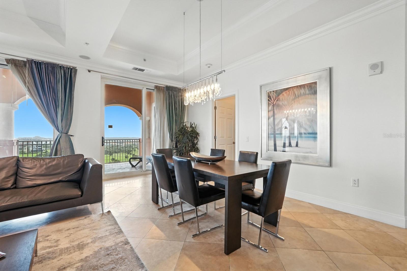 Image 15 of 67 For 200 Ocean Crest Drive 641