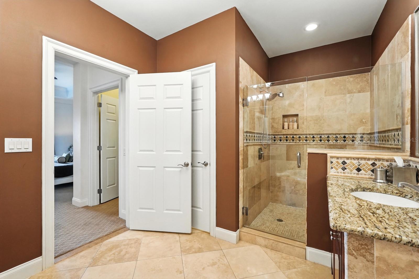 Image 24 of 67 For 200 Ocean Crest Drive 641