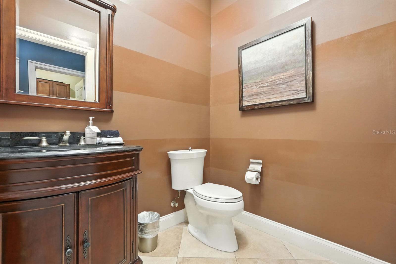 Image 31 of 67 For 200 Ocean Crest Drive 641