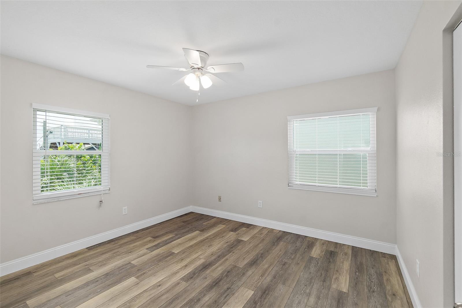 Image 28 of 35 For 2256 Ocean Shore Boulevard