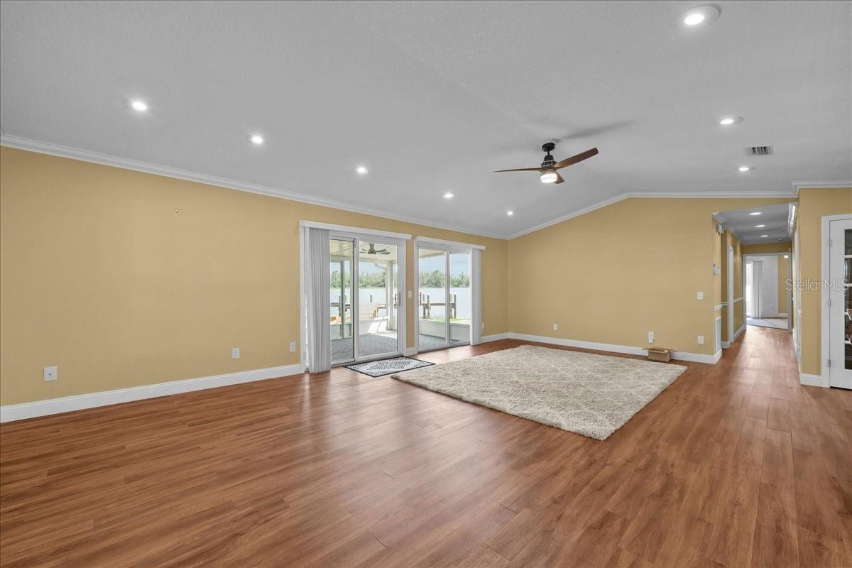 Image 19 of 57 For 164 Moonlite Drive