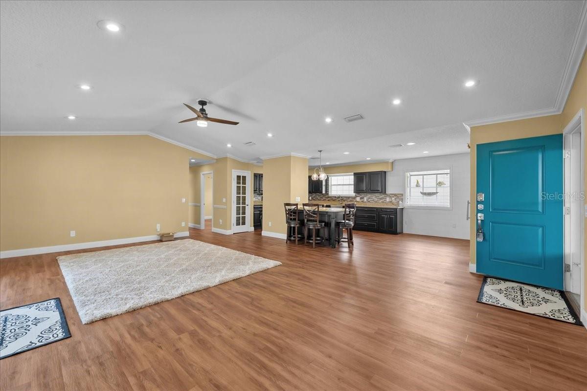 Image 20 of 57 For 164 Moonlite Drive